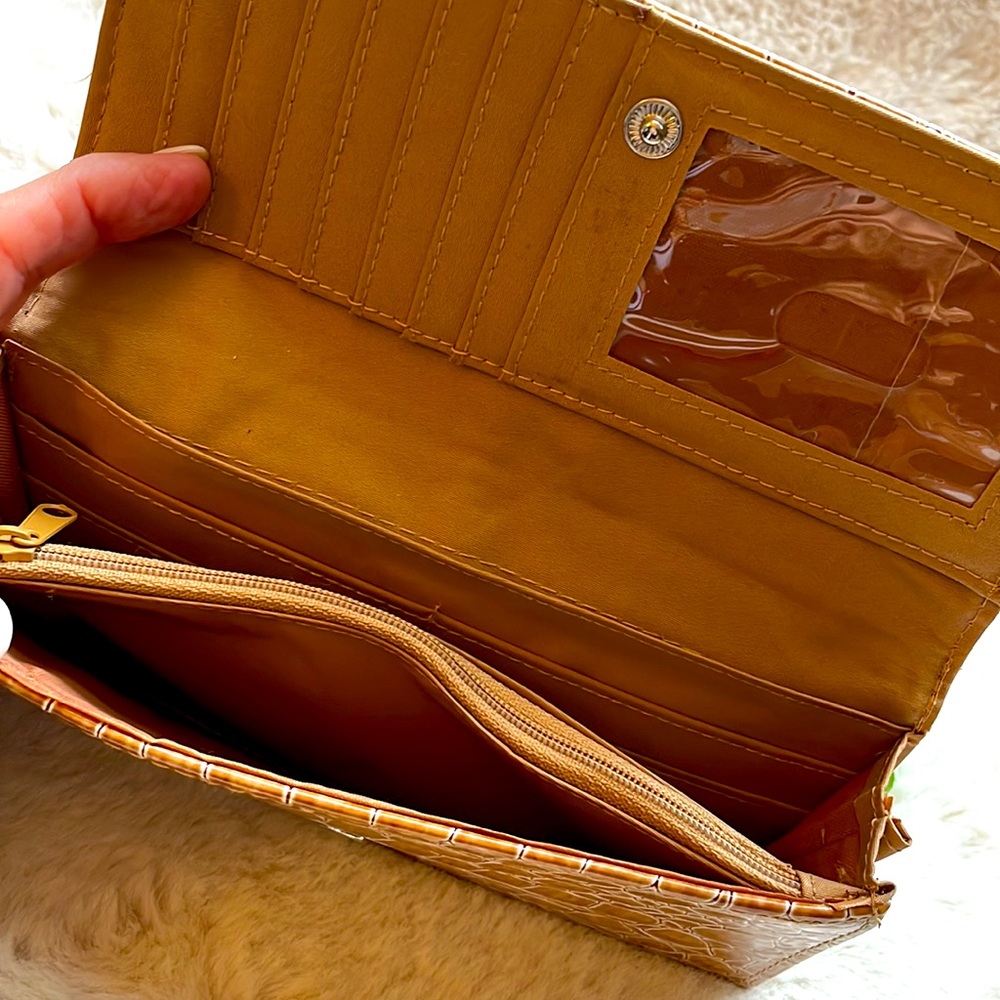 Croc Print Wallet - Picture 8 of 14